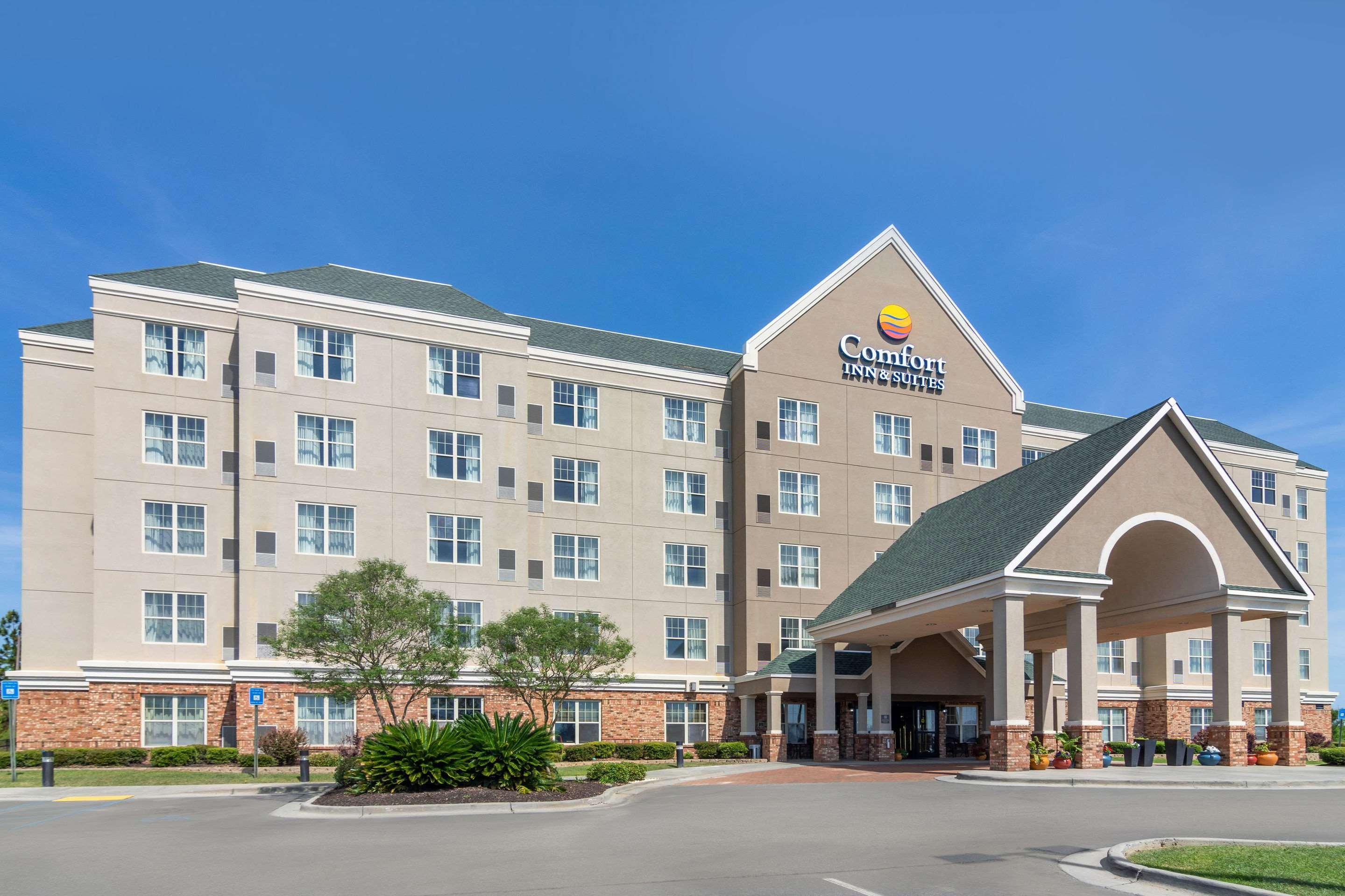 Comfort Inn & Suites Кордел Екстериор снимка