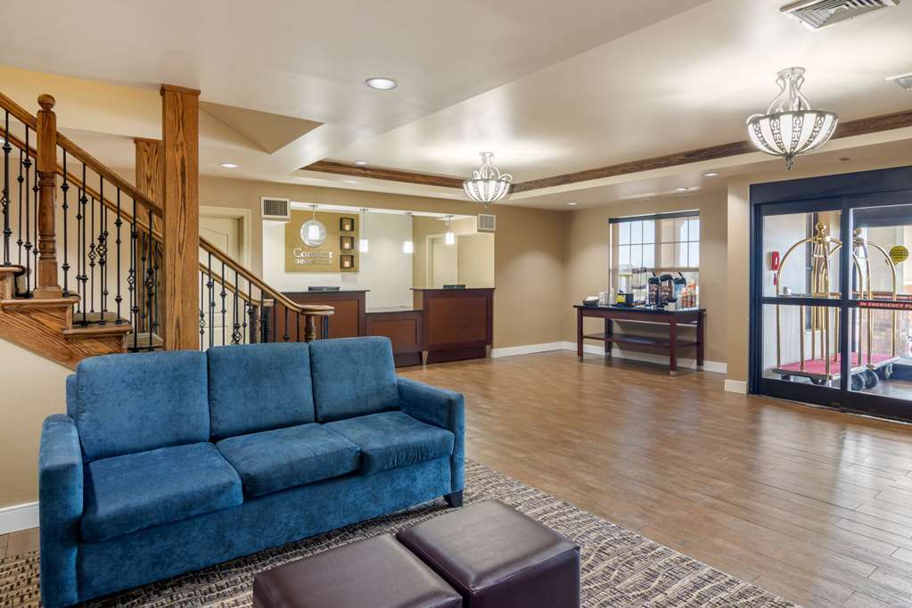 Comfort Inn & Suites Кордел Интериор снимка